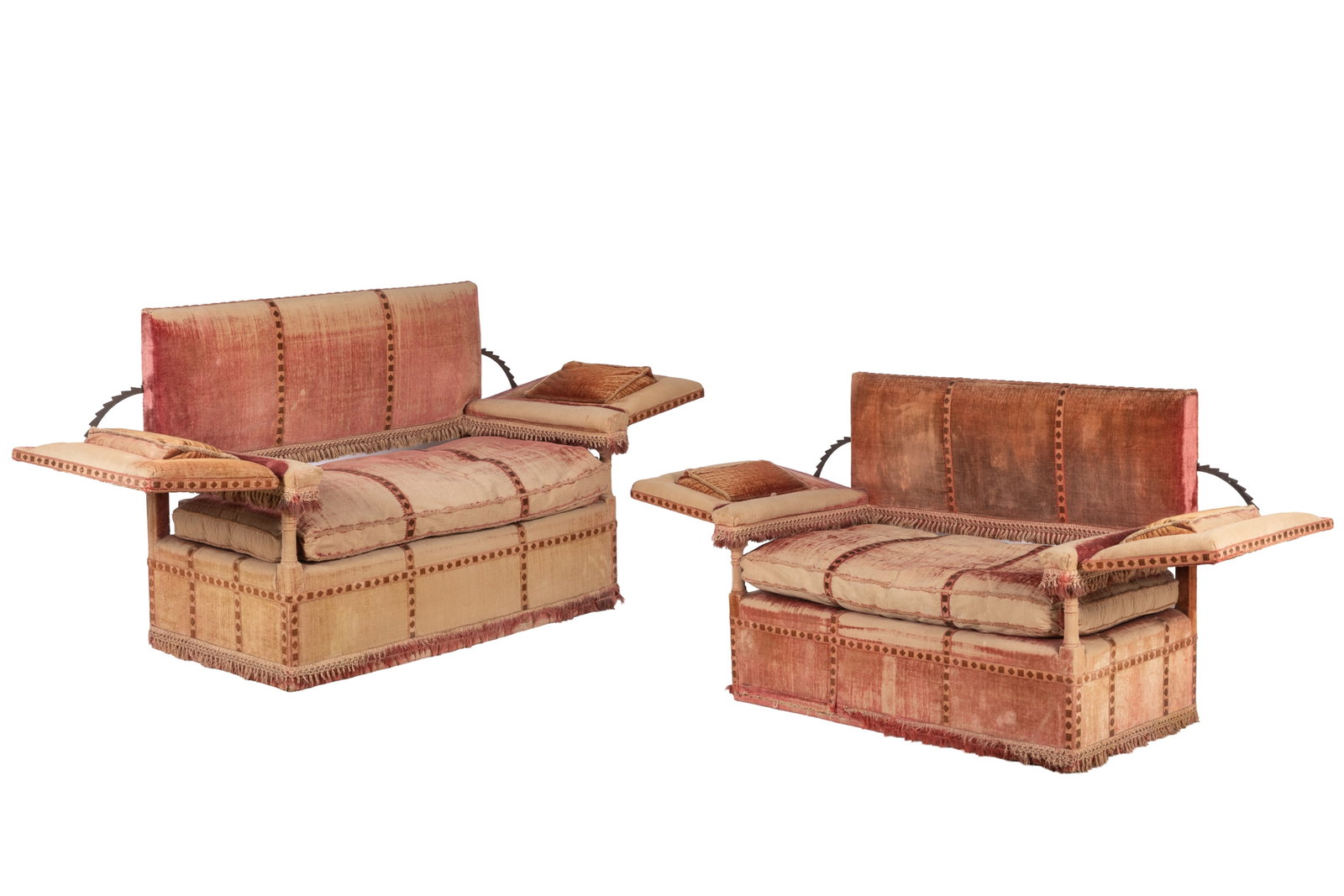 PAIR KNOLE DESIGN SOFAS BY COMYN CHING & CO - 3