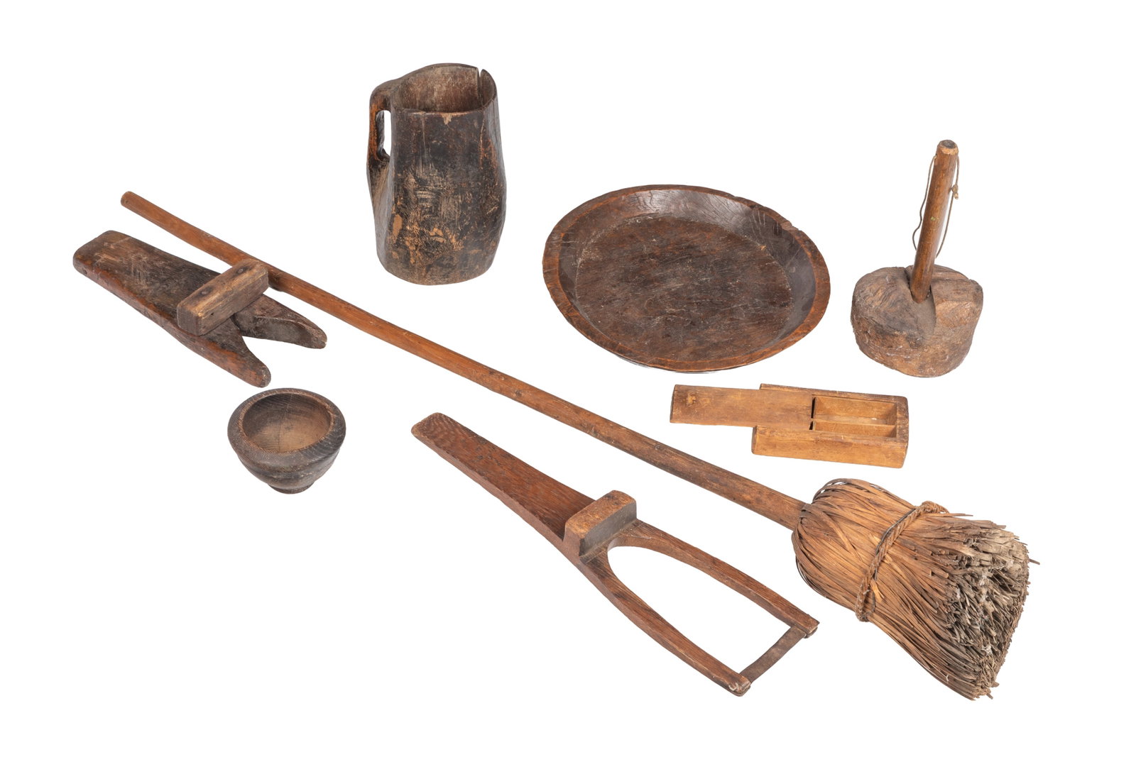 EIGHT ANTIQUE COUNTRY WOOD OBJECTS (1 of 1)