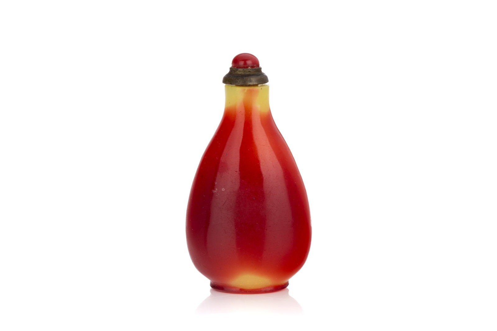 IMITATION HORNBILL GLASS SNUFF BOTTLE (1 of 4)