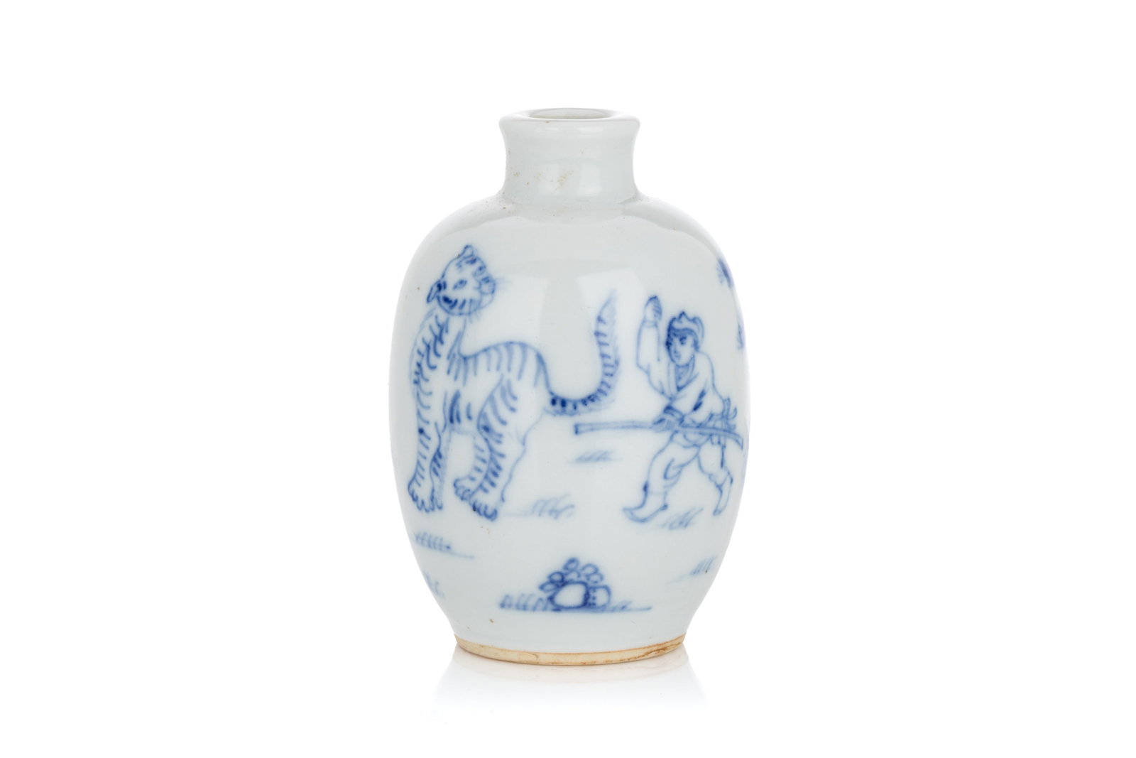 BLUE AND WHITE WU SONG AND TIGER SNUFF BOTTLE (1 of 3)