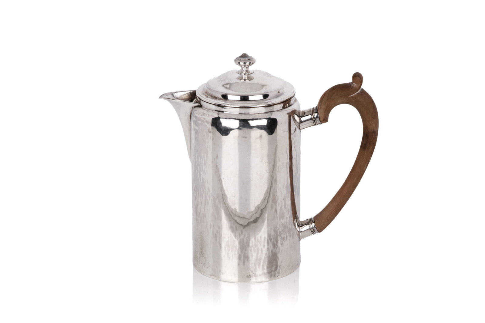 GEORGE III LONDON SILVER COFFEE POT, 462g: A George III British sterling silver coffee pot with a wood scrolling handle, hallmarked for London, 1793, maker rubbed. Overall weight 462grams including wooden handle L. 6 3/4in x H. 7in (17.5cm x 1