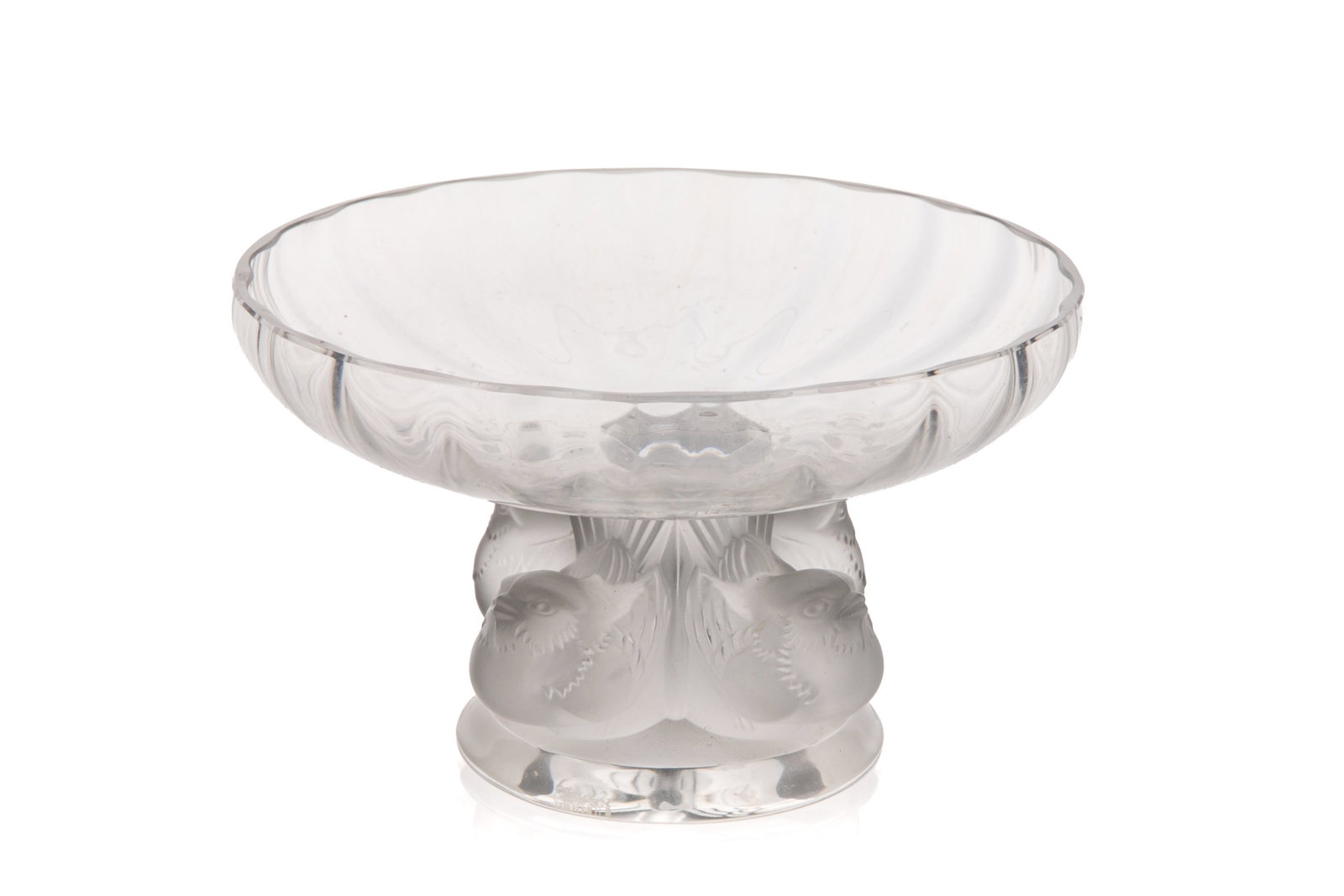 LALIQUE CUT GLASS 'NOGENT' FOOTED COMPOTE: The clear cut glass circular dish supported on a pedestal foot adorned with four frosted figures of resting sparrows, engraved Lalique France to the base underside. H. 3 3/8in x Dia. 5 5/8in (8.6cm x 