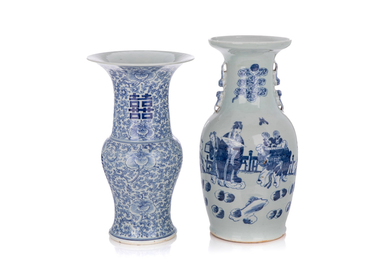 TWO CHINESE BLUE & WHITE PORCELAIN VASES (1 of 4)