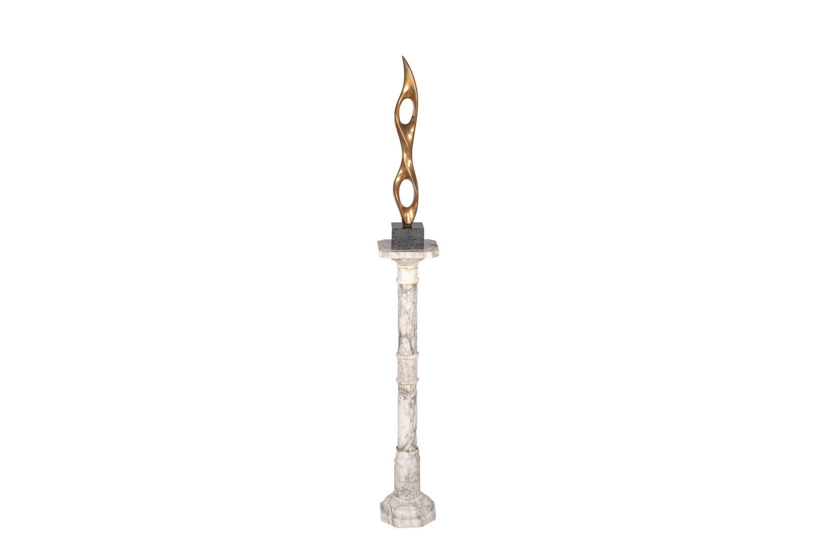 KIEFF (Spanish - Canadian 1936): Antonio Grediaga Kieff Elongated Infinity Double Loop Bronze Signed and numbered bottom On white marble pedestal H. 23 1/2in x W. 4in (59.5cm x 10cm) Column H 37 1/2in