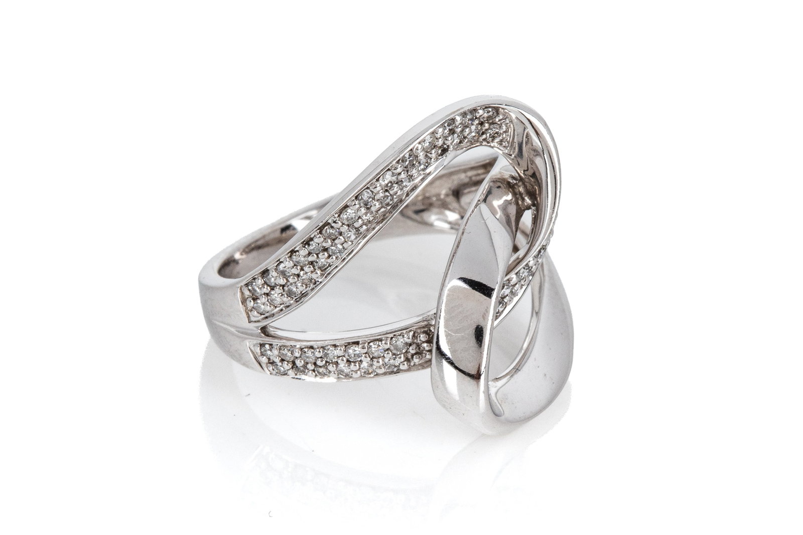 10K DIAMOND STATEMENT RING 5.8g - 2