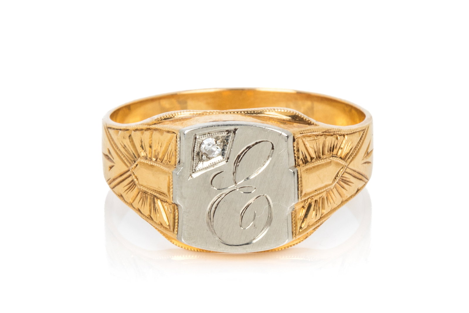 18K GOLD & DIAMOND SIGNET RING 8.7g (1 of 3)