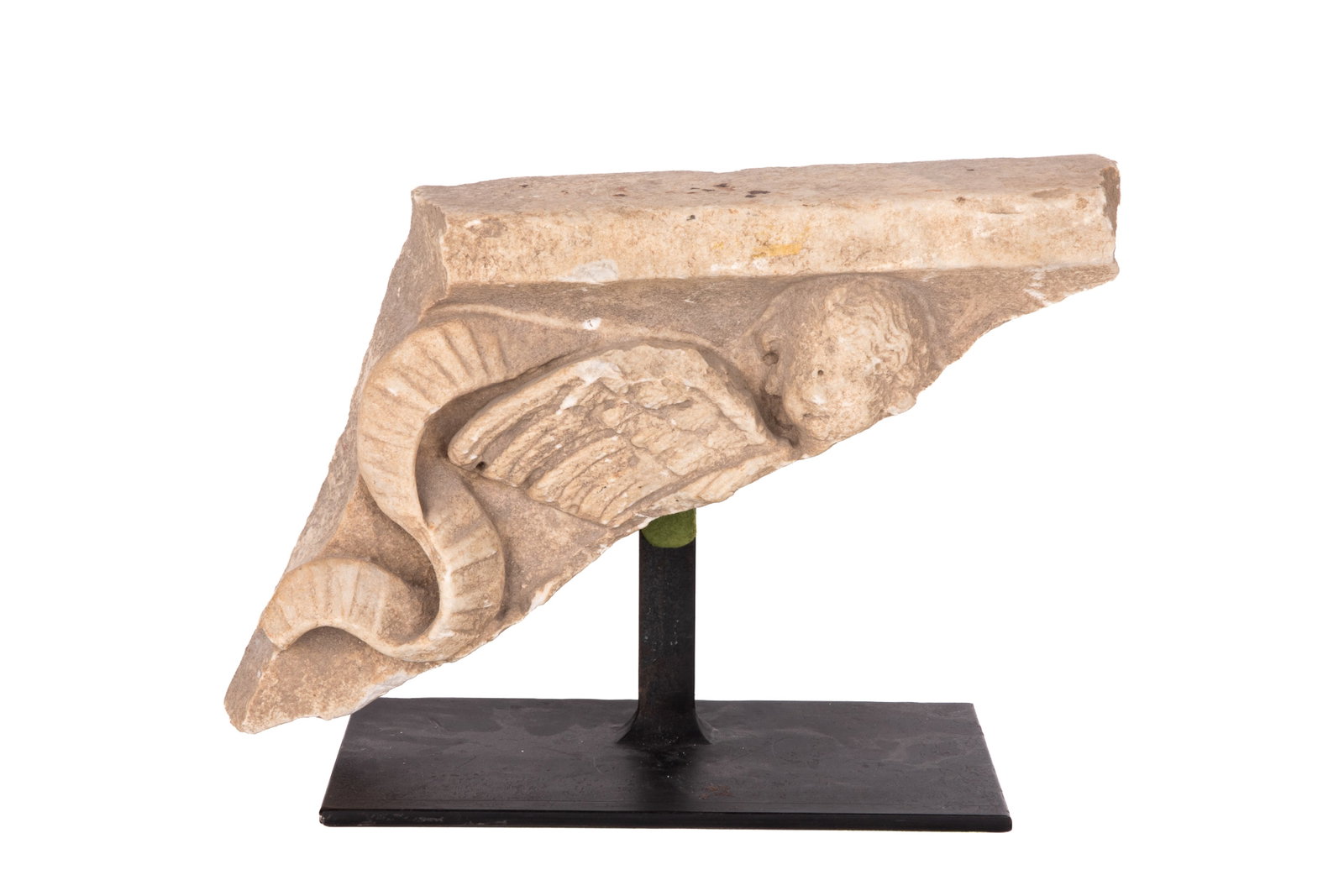 EARLY CARVED MARBLE ARCHITECTURAL FRAGMENT (1 of 5)