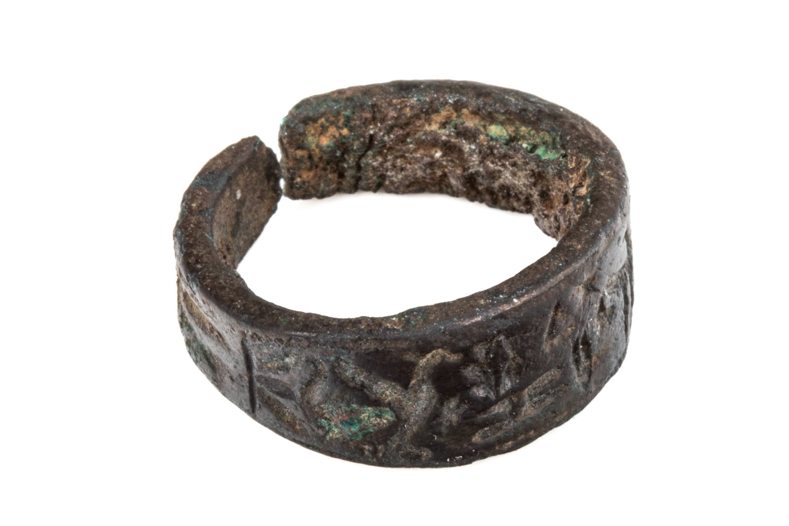 ANCIENT EGYPTIAN BRONZE RING WITH HIEROGLYPHS (1 of 3)