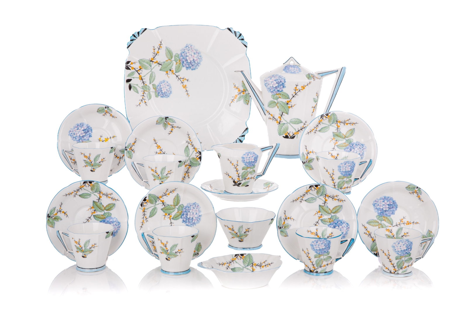 12pcs ROYAL ALBERT HYDRANGEA COFFEE SET (1 of 3)