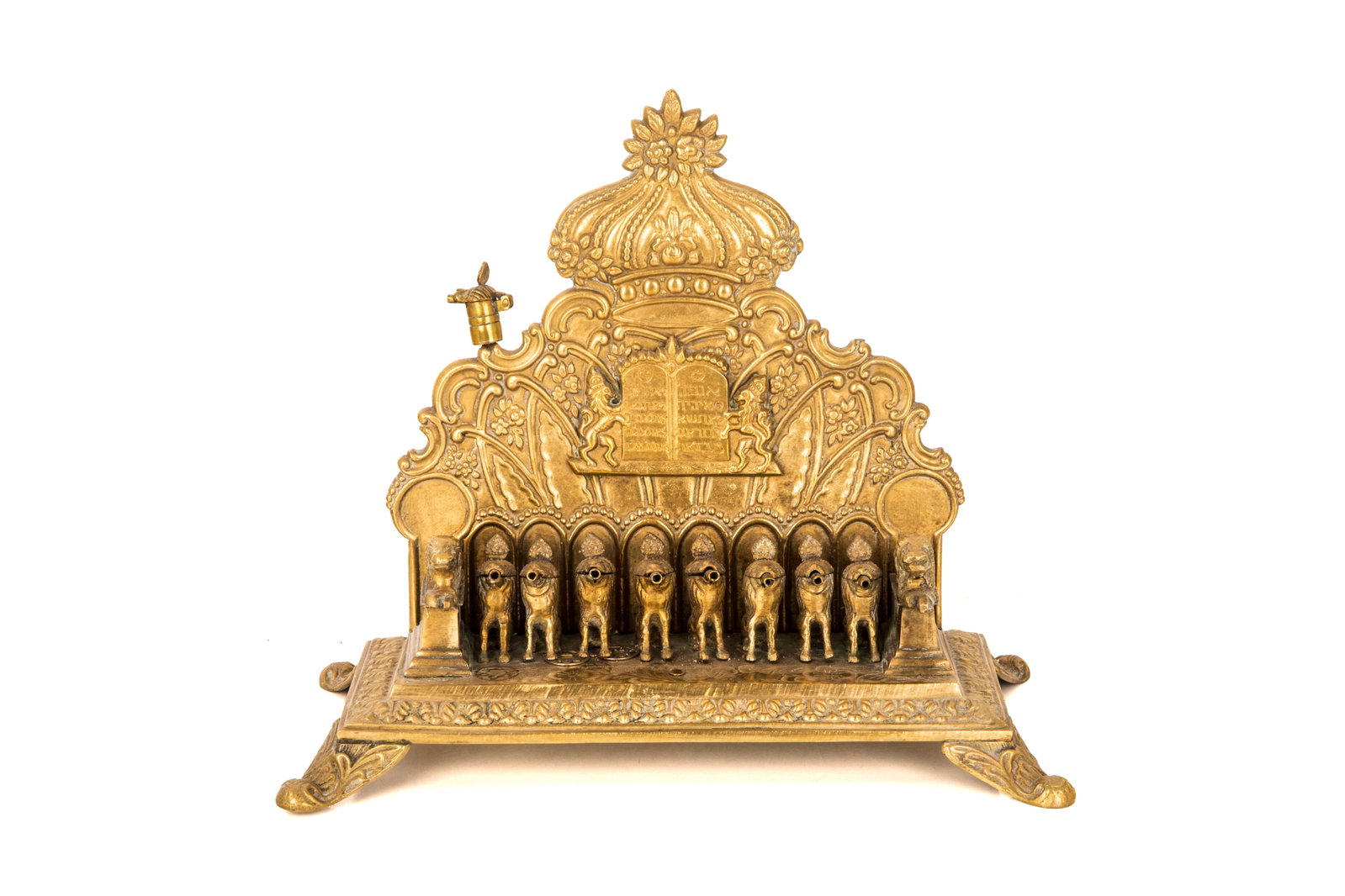LARGE BRONZE HANUKKAH OIL LAMP: Composed of eight standing lions on a plateau with arc and crown, probably German. H 11in (28cm) x L 13in (33cm)