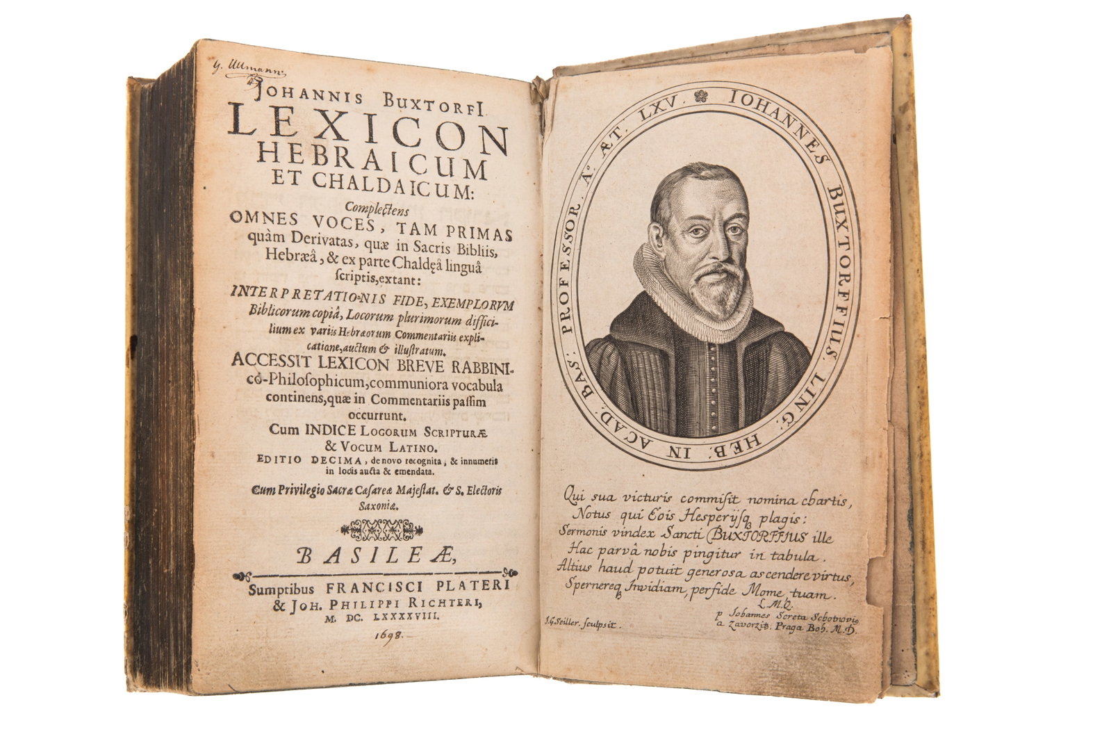 JOHANNIS BUXTORF: LEXICON HEBRAICUM ET CHALDAICUM: Complectens Omnes Voces, Tam Primas qua`m Derivatas, quae in Sacris Bibliis, Hebraea...", 1698. Hebrew och Latin. Hardback.H 17.5cm (7in)