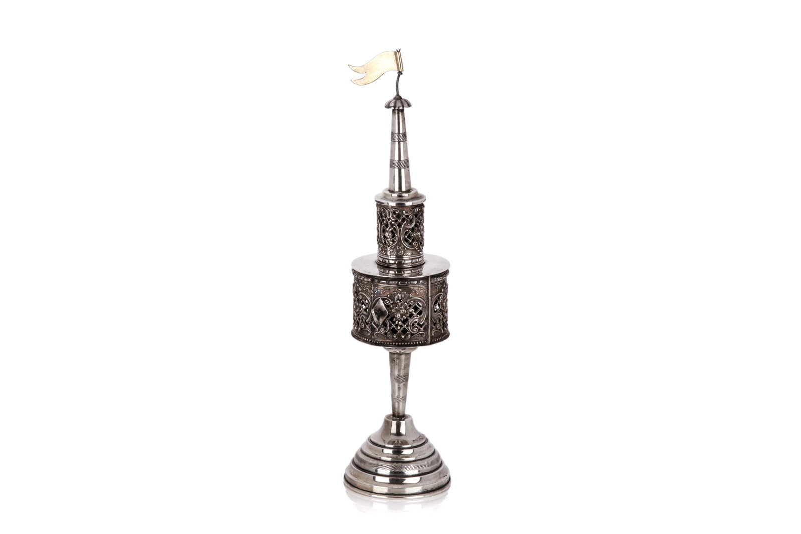 GERMAN SILVER HAVDALAH SPICE TOWER, 157g: Fretwork pierced body with flag finial, crescent moon German hallmarks. H 28cm (11in) 157g