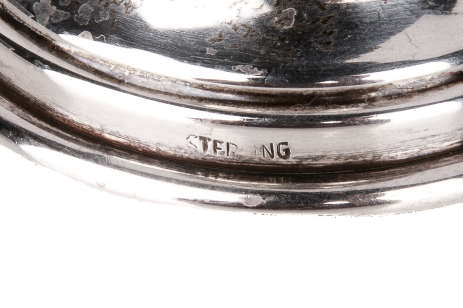 EIGHT SILVER KIDDUSH CUPS, 362g - 5