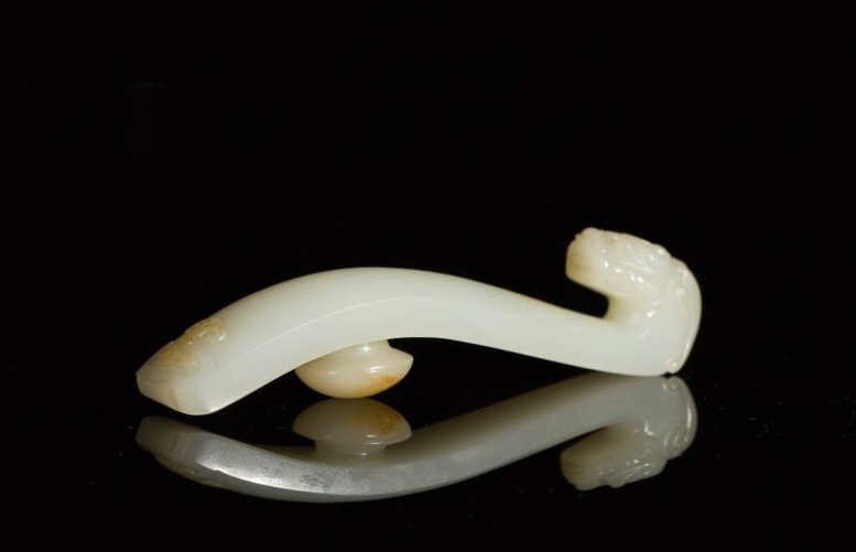 CHINESE WHITE JADE BELT HOOK (1 of 8)