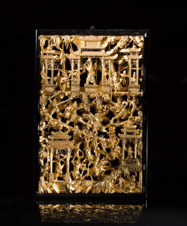 CHINESE CARVED GILT LACQUER WOOD PANEL (1 of 10)