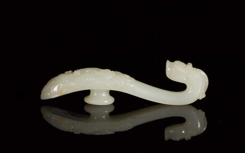 WHITE CHINESE JADE BELT HOOK (1 of 10)