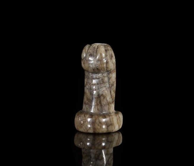 AN EARLY CHINESE JADE FIGURAL BEAD (1 of 10)