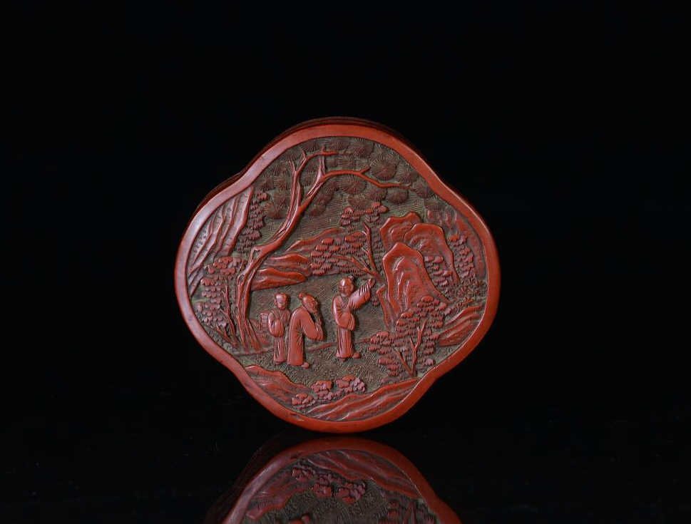 19TH C CHINESE CARVED RED LACQUER RUYI SHAPED BOX (1 of 1)