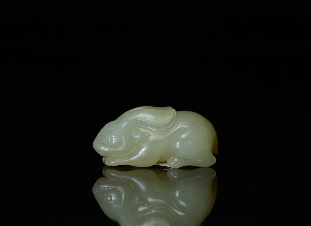 CHINESE CELADON JADE RABBIT PENDANT (1 of 1)