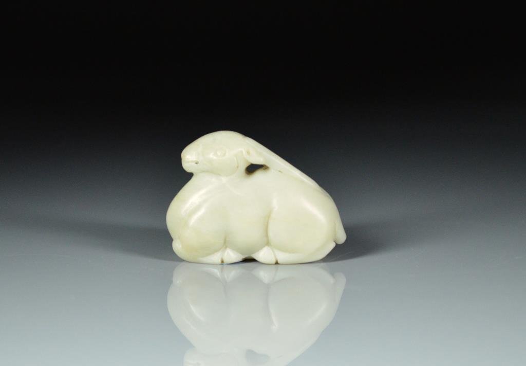 CHINESE CARVED JADE RAM FIGURE (1 of 2)