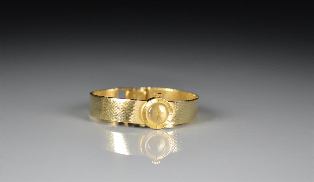 UNIVERSAL GENEVA LADIES YELLOW GOLD WRISTWATCH (1 of 3)