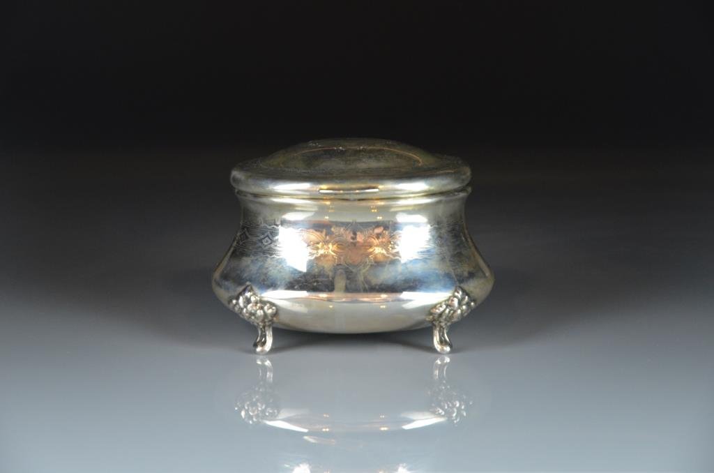 JUDAICA SILVER ETROG BOX (1 of 5)