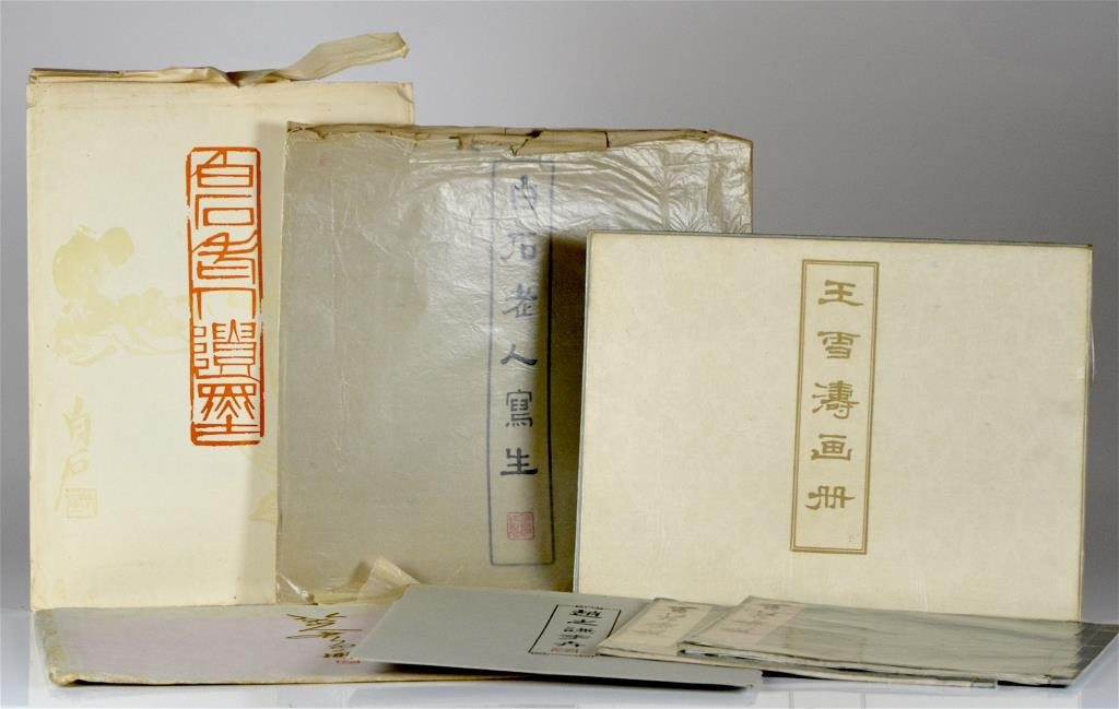 NINE ALBUMS OF RONG BAO ZHAI WOODBLOCK PRINTS (1 of 2)