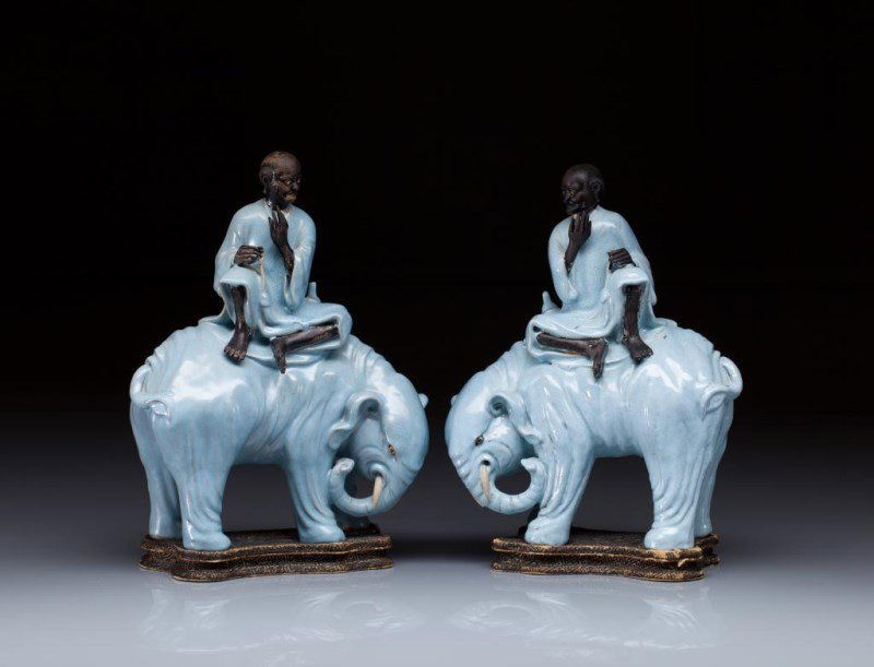 PAIR OF CHINESE CLARE DE LUNE POTTERY FIGURES (1 of 10)