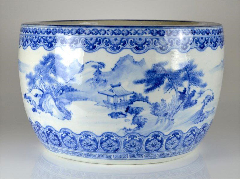 LARGE BLUE & WHITE IMARI FISH BOWL (1 of 1)