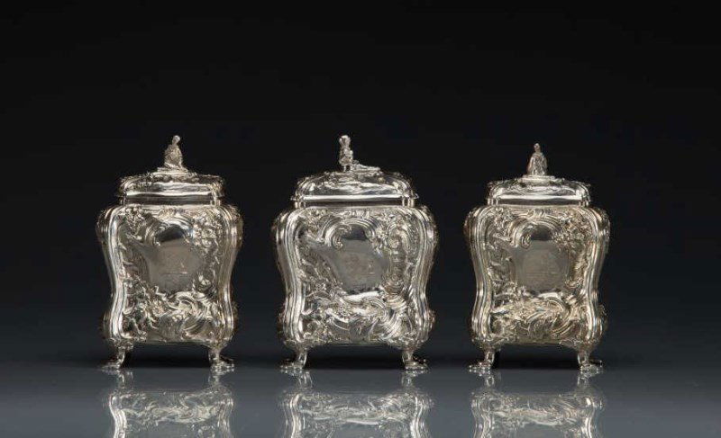 THREE GEORGIAN CHINOISERIE SILVER TEA CADDIES (1 of 10)