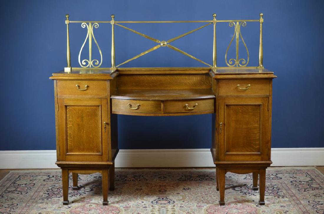 ENGLISH OAK SIDEBOARD (1 of 2)