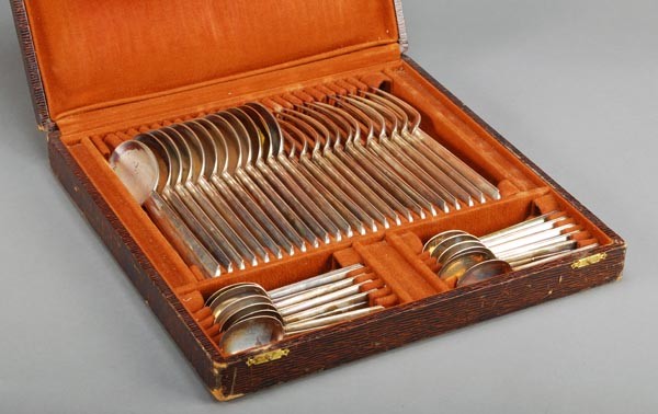 A French Art Deco silver part table service for tw: A French Art Deco silver part table service for twelve places by Emile Puiforcat, 1838-1972 1st standard, in Biarritz pattern designed by Jean Puiforcat in 1924, comprising: Twelve table fork