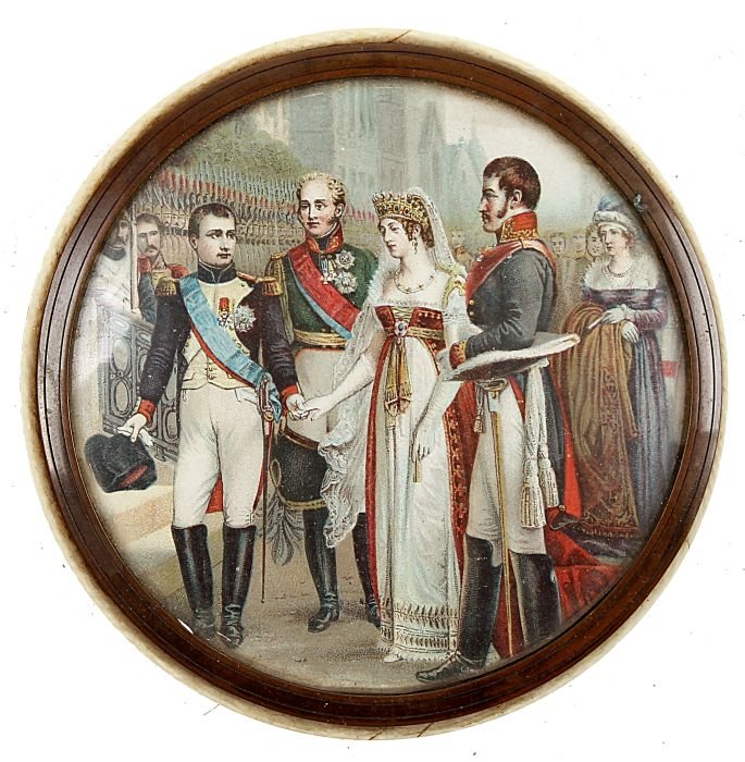 A 19th Century French Ivory Circular Snuff Box, th: A 19th Century French Ivory Circular Snuff Box, the cover inset with a colour print of Napoleon Bonaparte and Josephine under glass, 9cm diameter