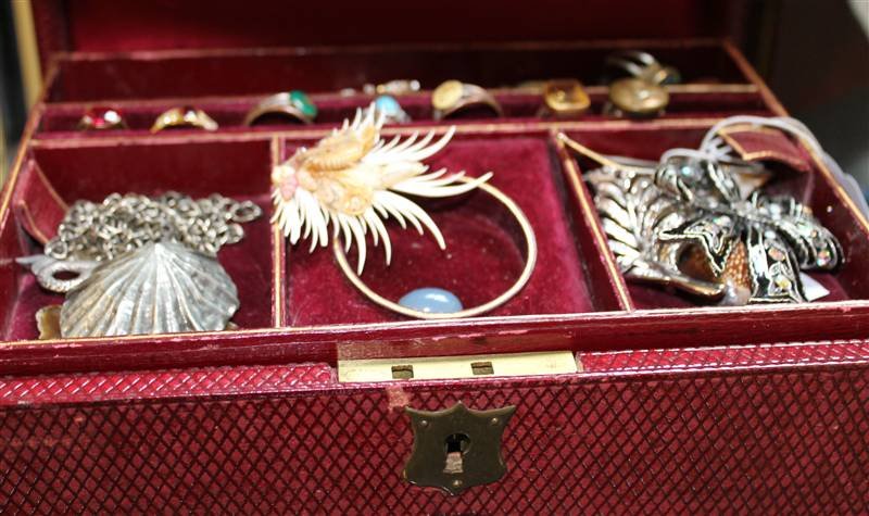 A collection of mainly costume jewellery, includin: A collection of mainly costume jewellery, including; an Iona silver sea monster brooch, by John Hart, Edinburgh 1960's? date letter vague, this is to an original Alexander Ritchie design; a s