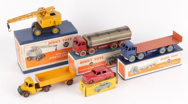 A Dinky No.503, Foden Flat Truck with Tailboard,