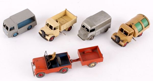 A Dinky No.25m, Bedford End Tipper, cream with re