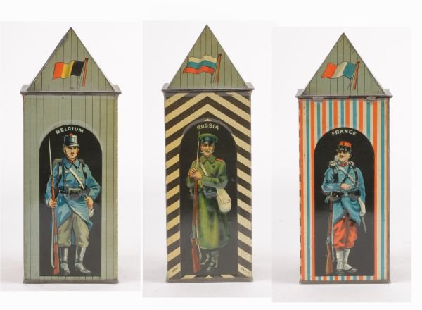 A Huntley Palmer's biscuit tin, 'Sentries', 191 - 2