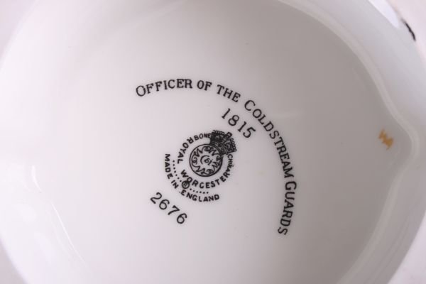 A Royal Worcester Ceramic Figure - Officer of the - 4