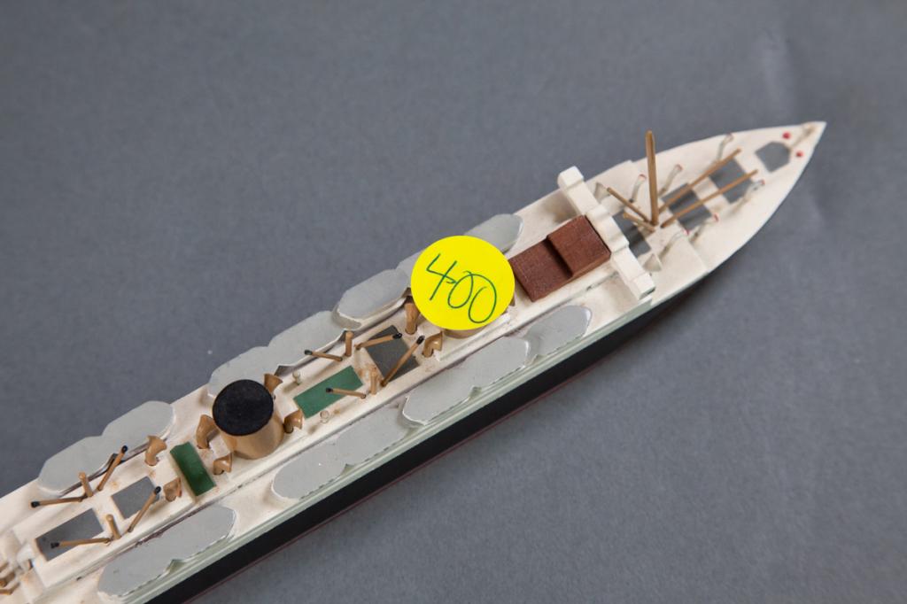 Van Ryper Columbus North German lloyd: Waterline marked Van Ryper wood ship model mounted on plaque, 10" length