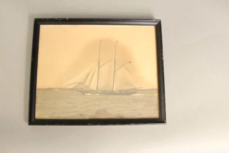 Platinum prints by Edwin Hale Lincoln: Collection of platinum prints by important photographer Edwin Hale Lincoln. The views include three sloops and a schooner. All vessels are gaff rigged. All are in original frames. Lincoln lived from 1