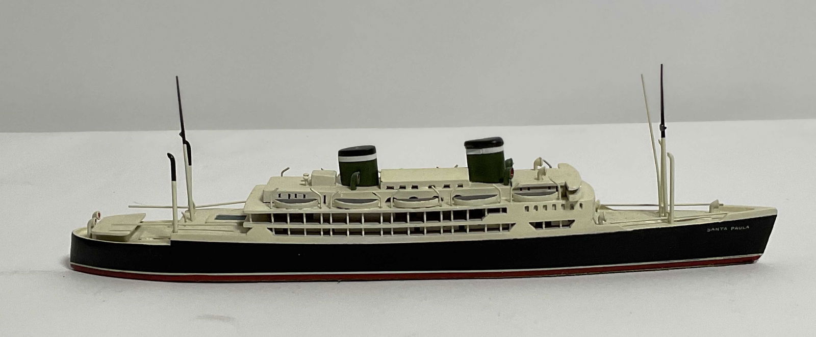 S.S. Santa Paula waterline model by Van Ryper (1 of 11)
