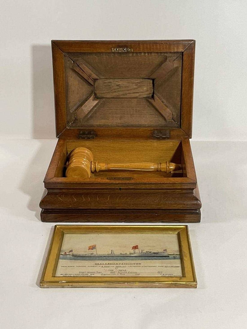 Boxed Launching Set From HMS Sharpshooter 1888 (1 of 8)