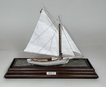Colin Gray of Nantucket Boat Model