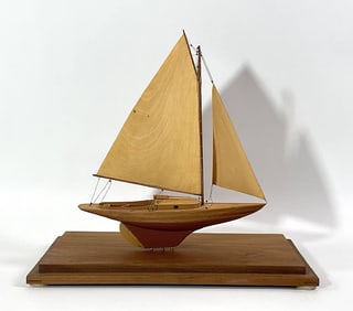 Fine Yacht Model of a Wianno Senior