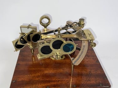 Very High Quality Ships Sextant