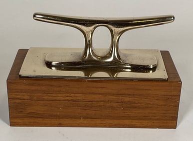 Yacht Cleat of Solid Brass on Base