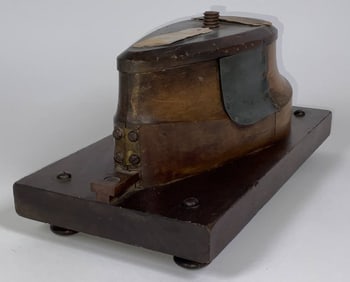 Patent Model of a Horse Collar
