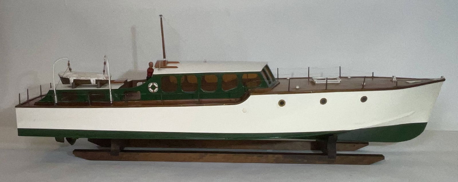 Four Foot Yacht Model (1 of 20)