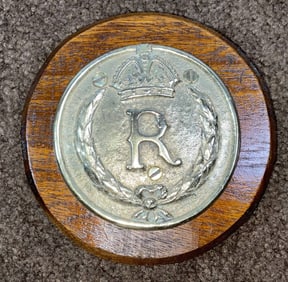 Royal Navy Ship's Badge with Letter R