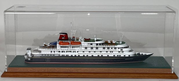 MV Hybridean Spirit Model